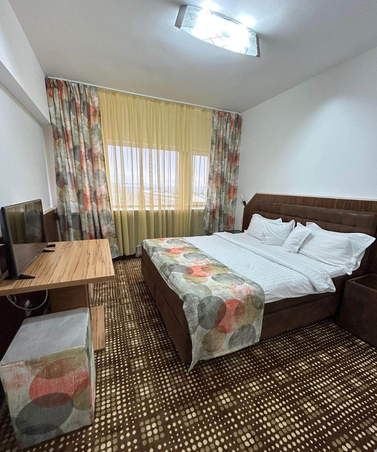 Hotel Bucovina Suceava Ngoại thất bức ảnh