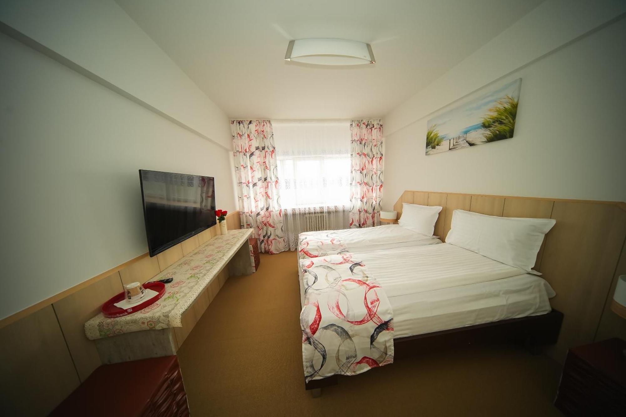 Hotel Bucovina Suceava Ngoại thất bức ảnh