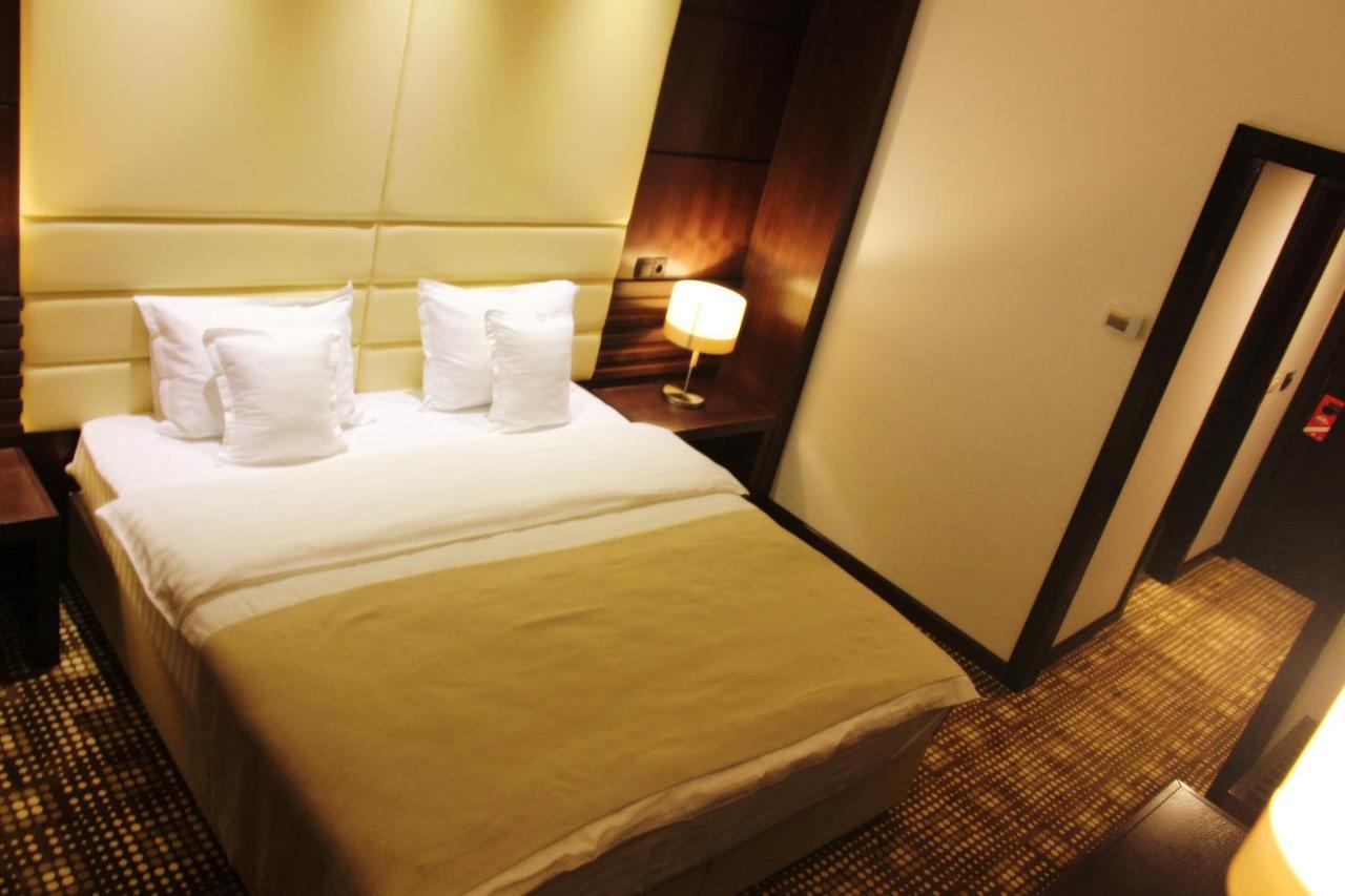 Hotel Bucovina Suceava Ngoại thất bức ảnh